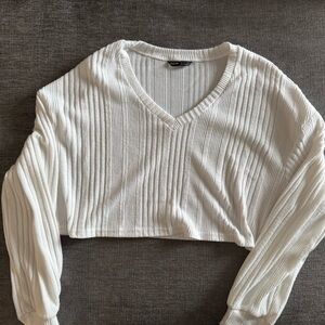 Women’s White Ribbed V-Neck Cropped Sweater